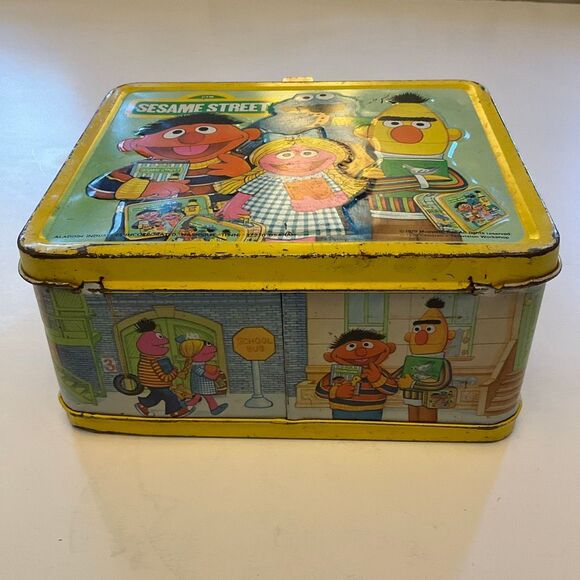 Vintage 1979 Metal Sesame Street Lunchbox ernie bert bigbird - Picture 7 of 16